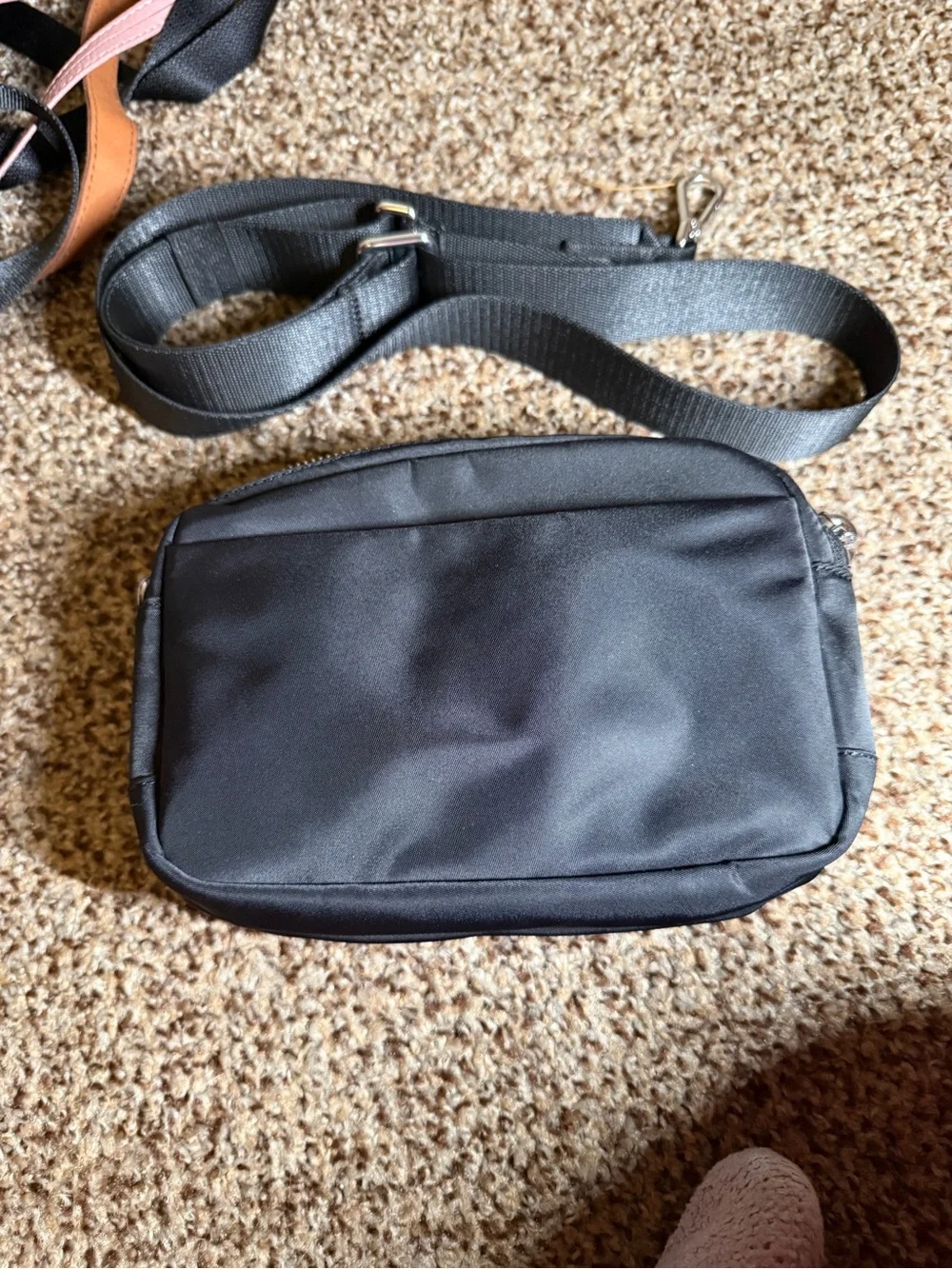 lululemon athletica Black Compact Crossbody Messenger